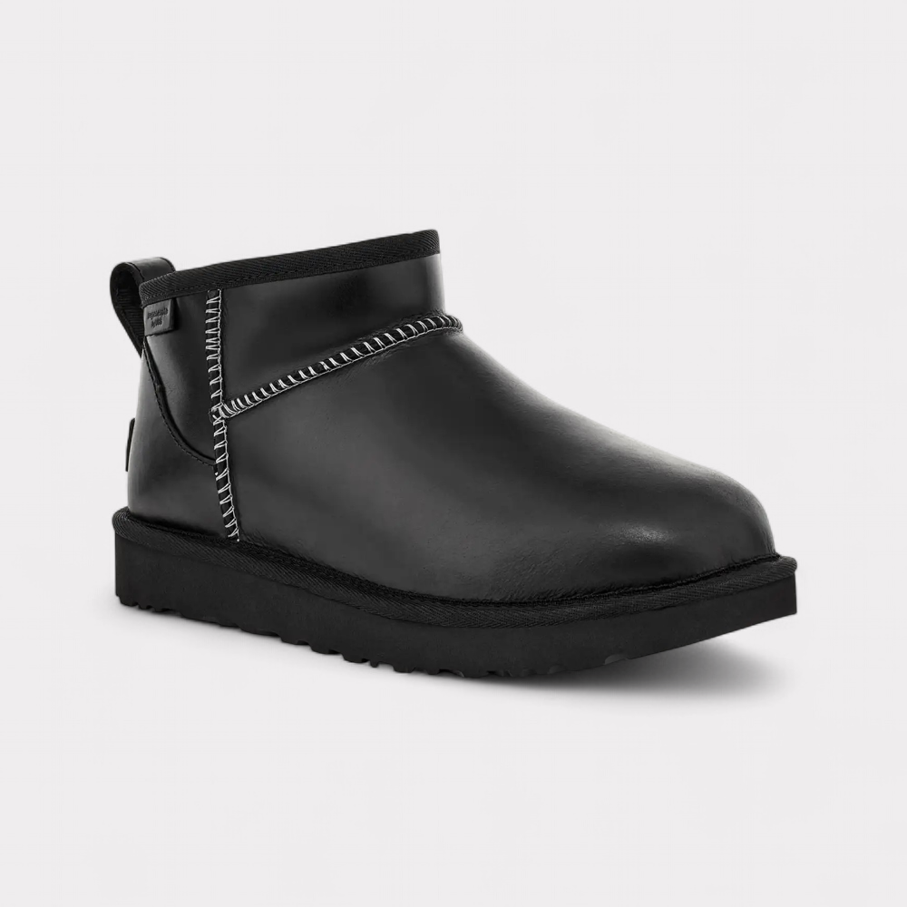 UGG Classic Ultra Mini - Black Leather