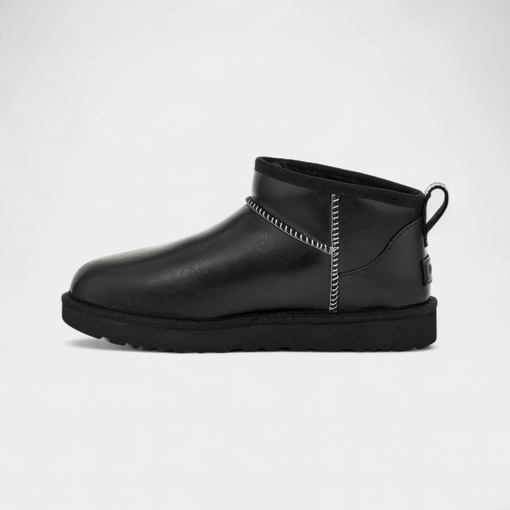 UGG Classic Ultra Mini - Black Leather