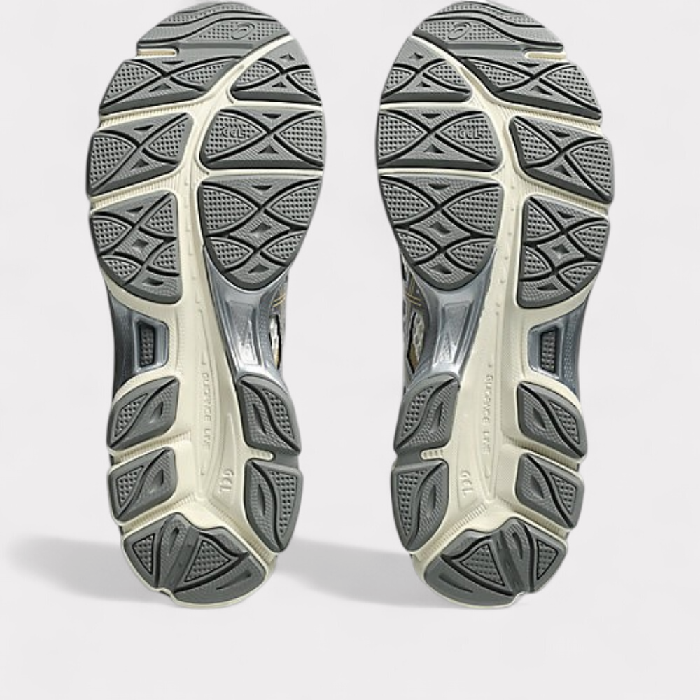 GEL-CUMULUS 16 - Clay Grey