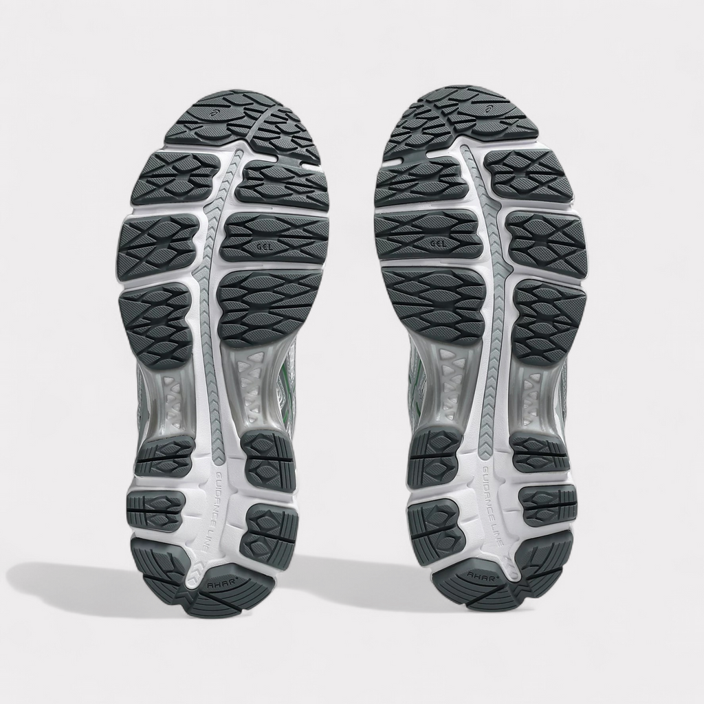 GEL-KAYANO 12.1 - Pure Silver Green