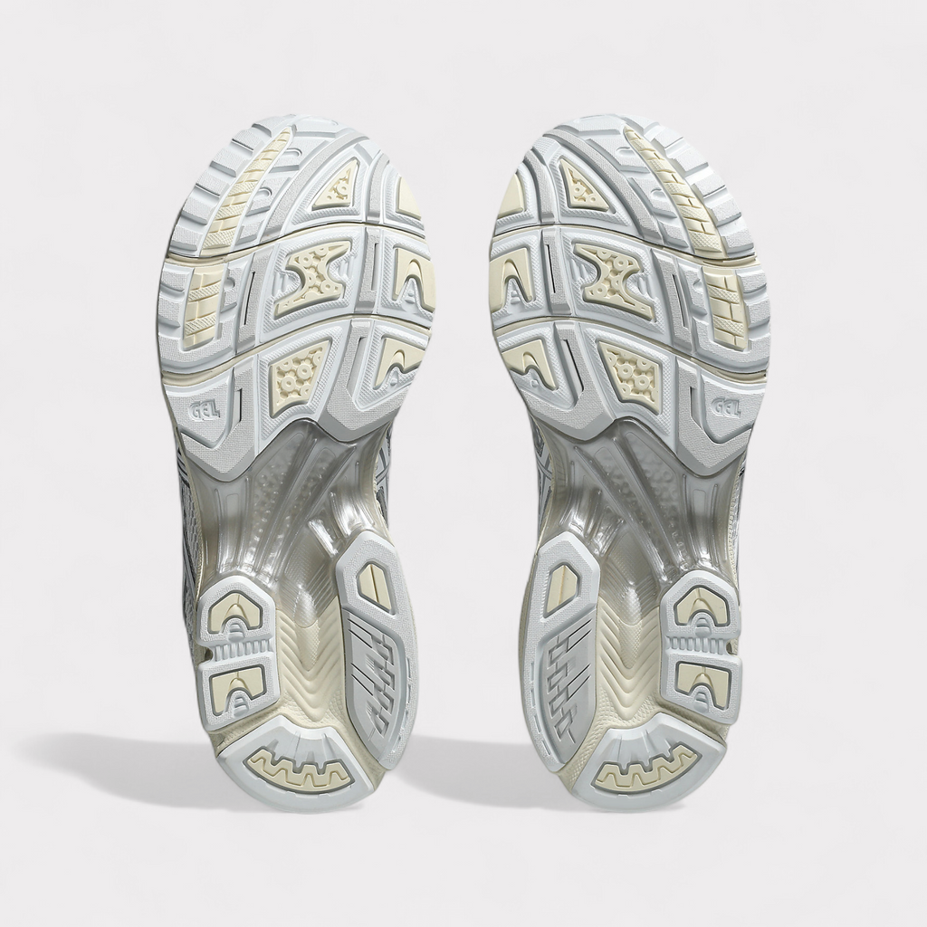 GEL-NIMBUS 10.1 - White Silver