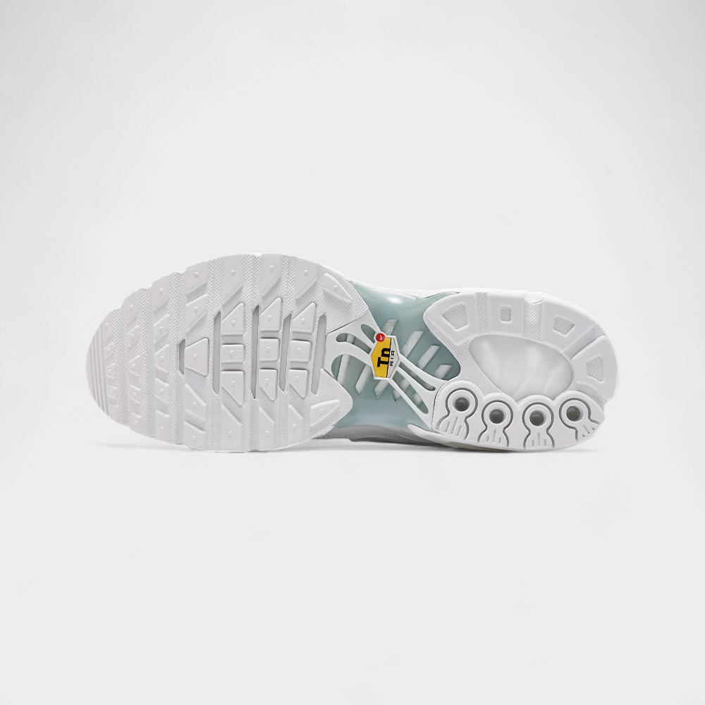 Nike Air Max Plus - Triple White (W)