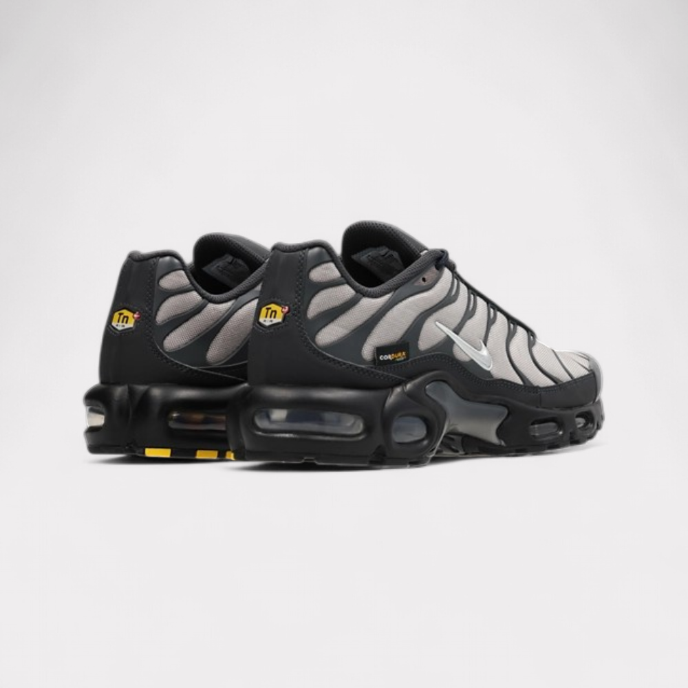 Nike Air Max Plus Cordura - Dark Smoke Grey
