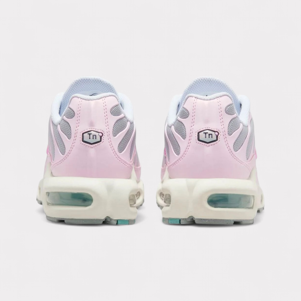 Nike Air Max Plus - Paw Print