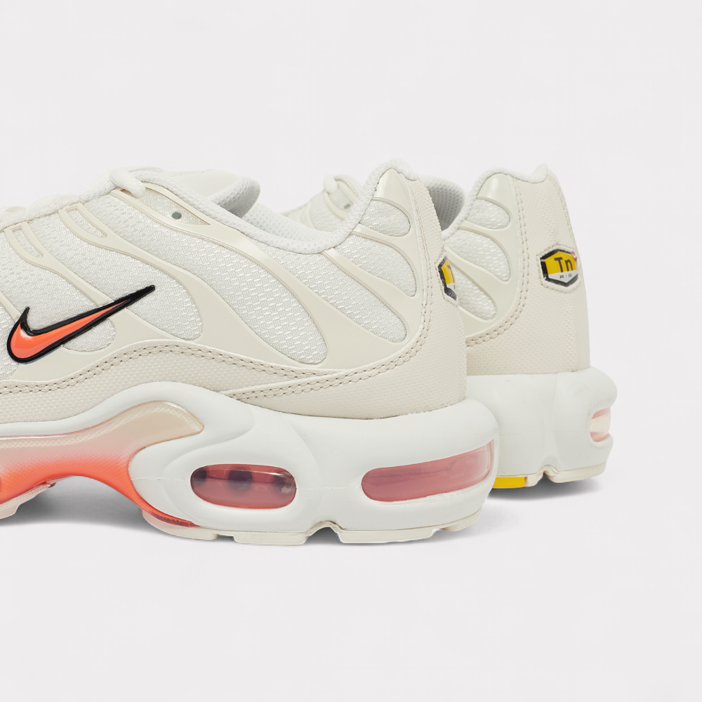 Nike Air Max Plus - Phantom Orange