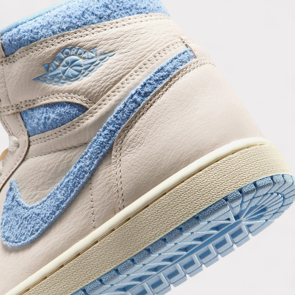 Air Jordan 1 High OG - Pale Ivory
