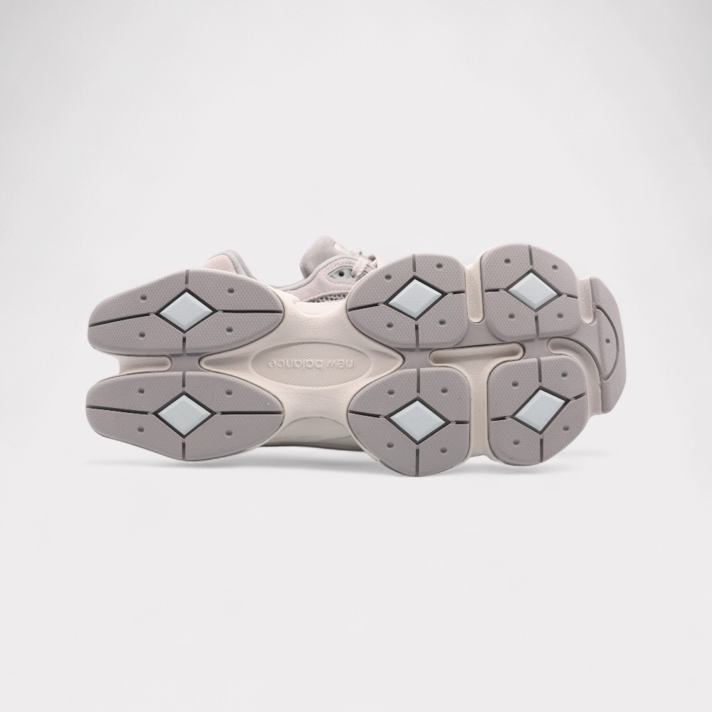 New Balance 9060 - Grey