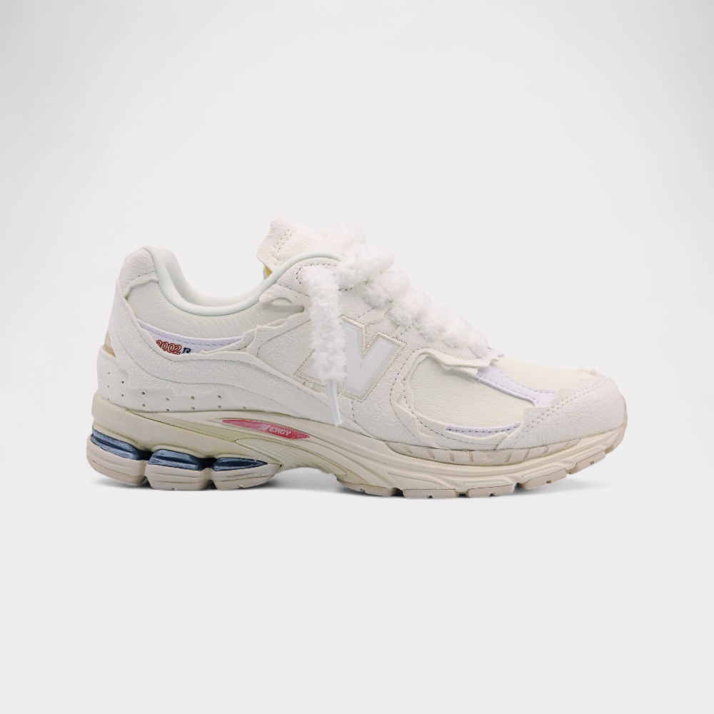 New Balance 2002R Protection Pack Sea Salt - Fluffy Laces White