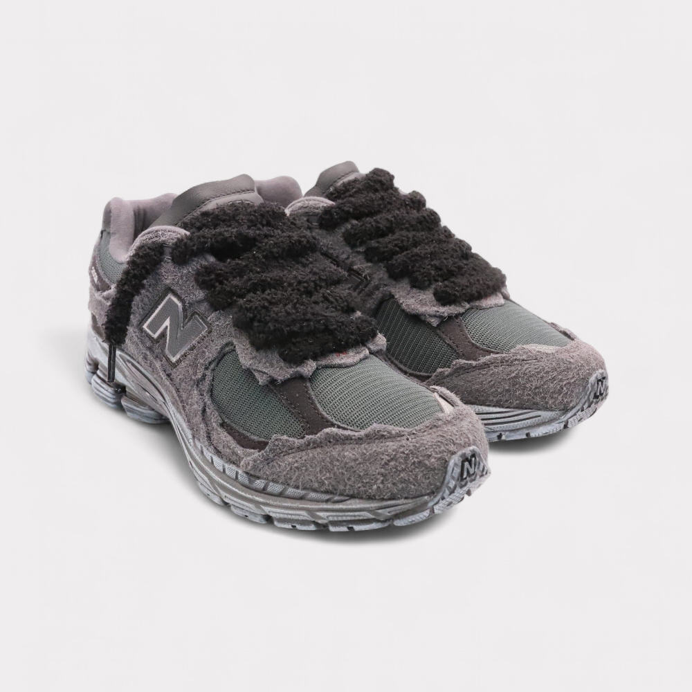 New Balance 2002R Protection Pack Phantom - Fluffy Laces Black