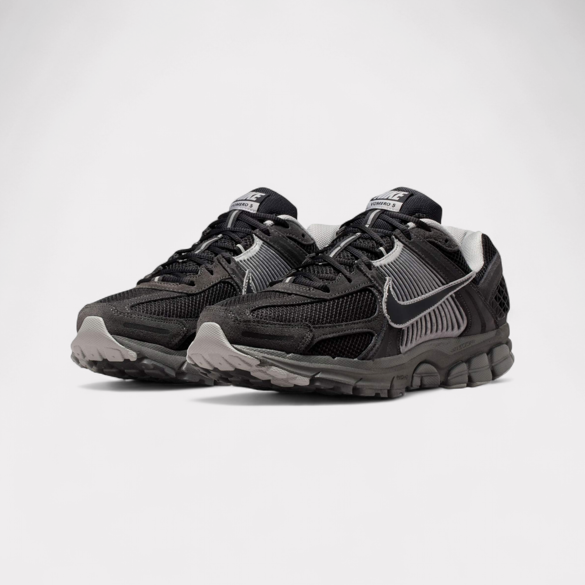 Nike Zoom Vomero 5 - Anthracite Chrome