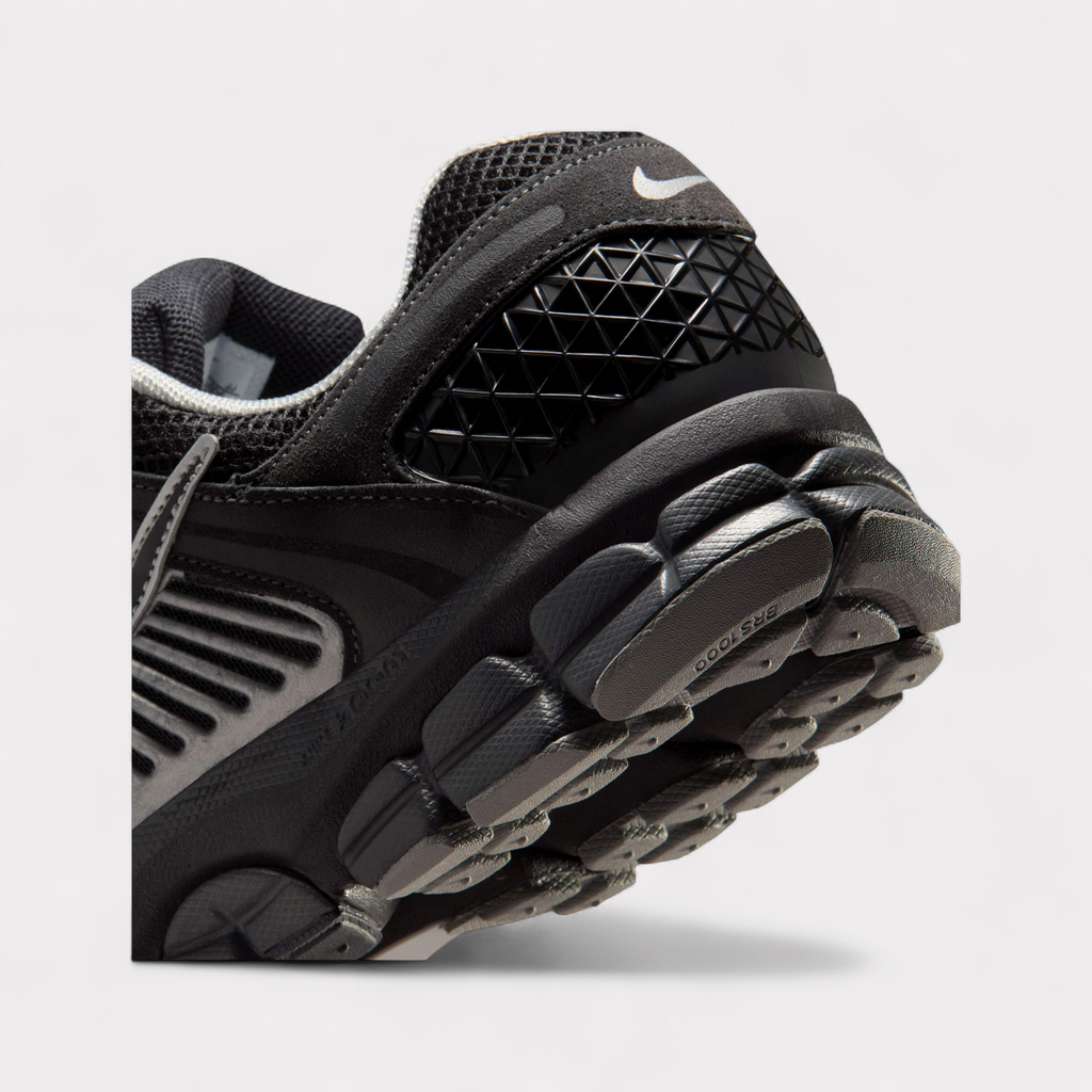 Nike Zoom Vomero 5 - Anthracite Chrome