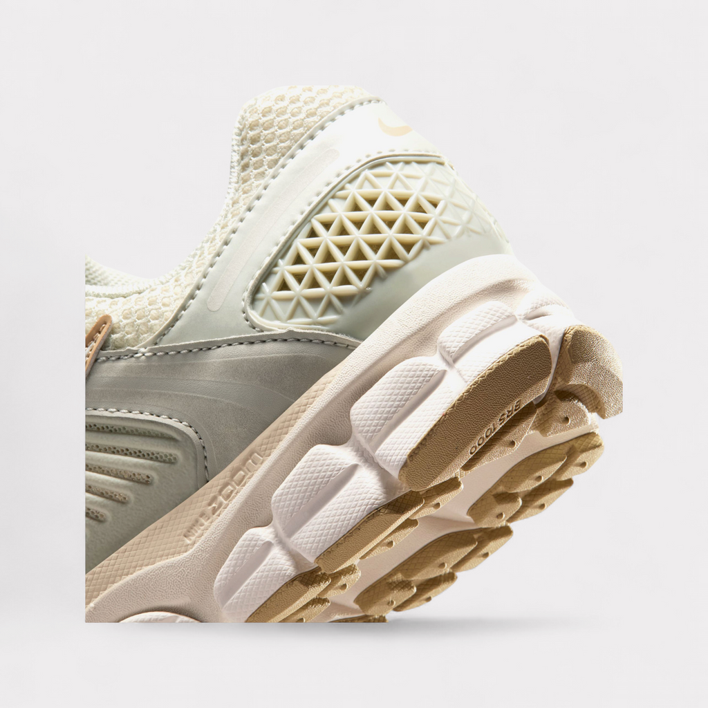 Nike Zoom Vomero 5 - Light Bone Phantom