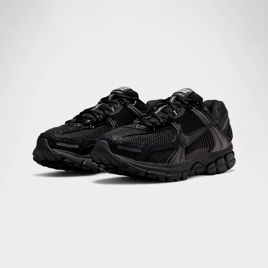 Nike Zoom Vomero 5 - Black Patent