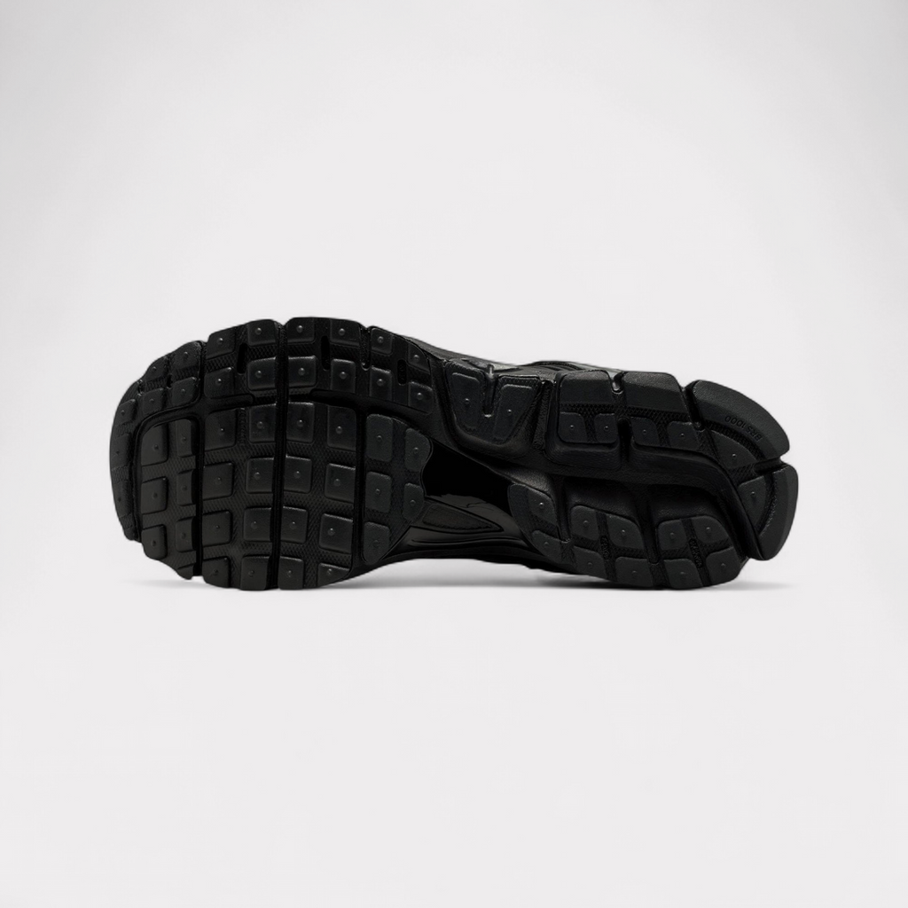 Nike Zoom Vomero 5 - Black Patent