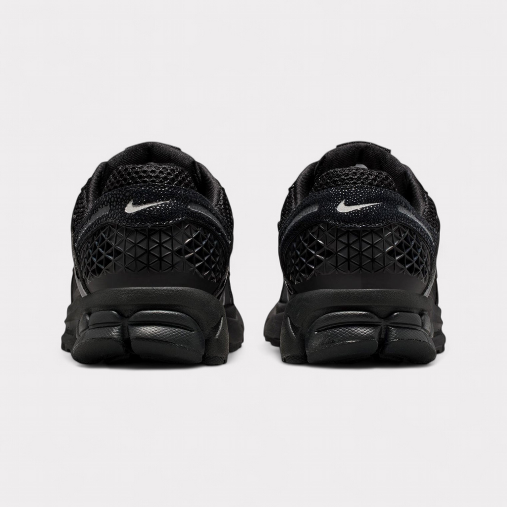 Nike Zoom Vomero 5 - Black Patent