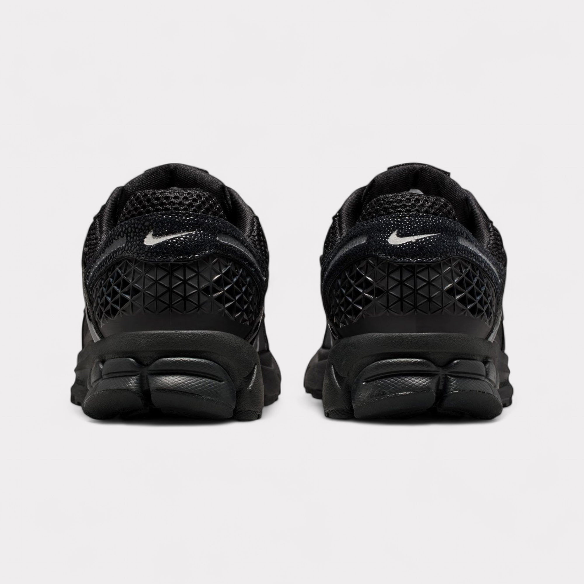 Nike Zoom Vomero 5 - Black Patent