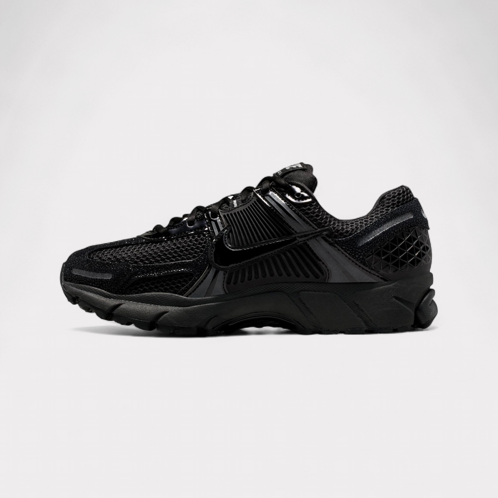 Nike Zoom Vomero 5 - Black Patent