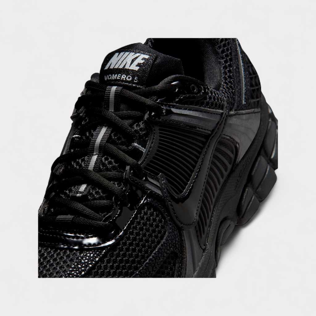 Nike Zoom Vomero 5 - Black Patent