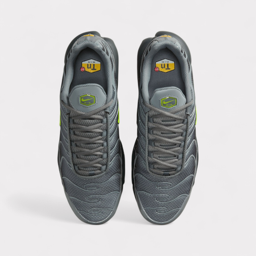 Nike Air Max Plus - Smoke Grey Volt