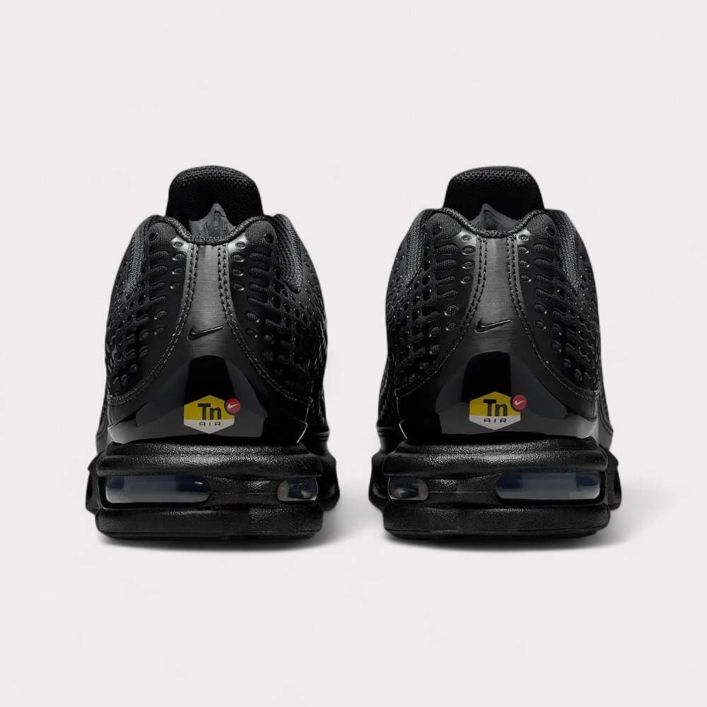 Nike Air Max Plus VII - Black