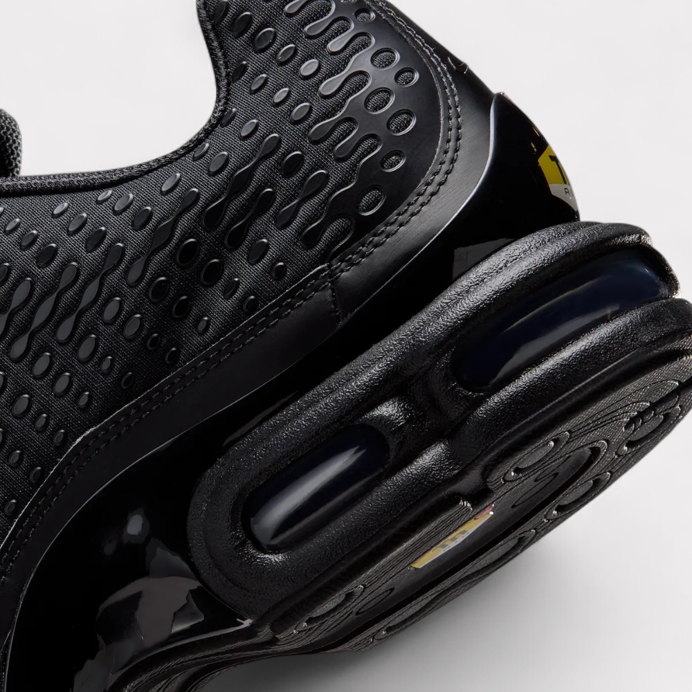 Nike Air Max Plus VII - Black