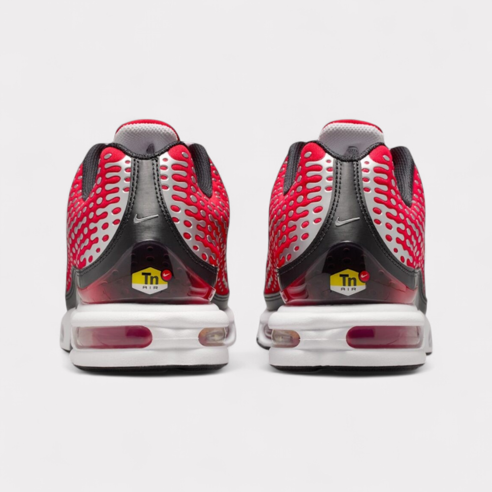 Nike Air Max Plus VII - University Red